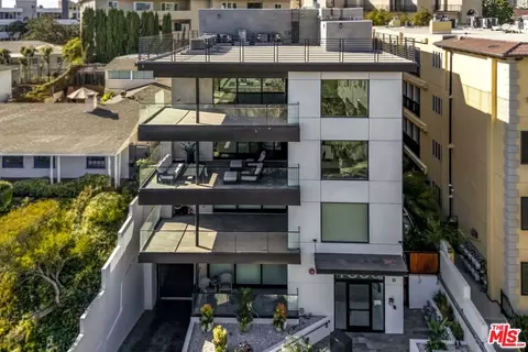 1839 Pandora Ave #C, Los Angeles, CA 90025
