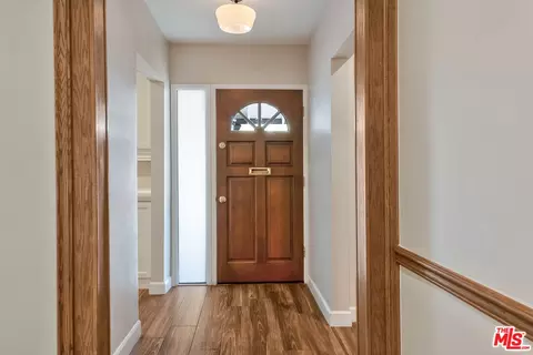 Entry Way - 13238 Cumpston St, Sherman Oaks, CA 91401 photo 1 of 2