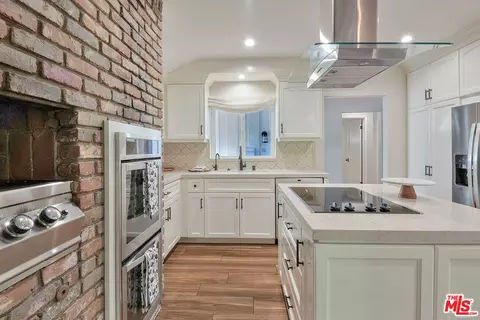 Kitchen - 13238 Cumpston St, Sherman Oaks, CA 91401 photo 4 of 6