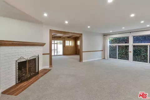 Living - 13238 Cumpston St, Sherman Oaks, CA 91401 photo 3 of 6