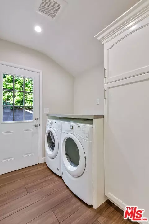 Other - 13238 Cumpston St, Sherman Oaks, CA 91401 photo 4 of 7
