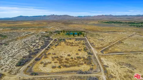 View/Area - 12055 Munsey Rd, Cantil, CA 93519 photo 5 of 5
