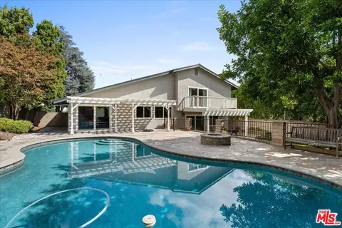 11717 Pala Mesa Dr, Porter Ranch, CA 91326 photo 3