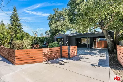 5310 Irvine Ave, North Hollywood, CA 91601