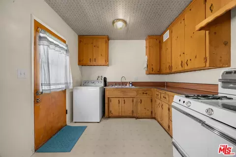 6241 Bannock Rd, Westminster, CA 92683 photo 9