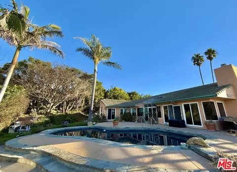 20776 Big Rock Dr, Malibu, CA 90265