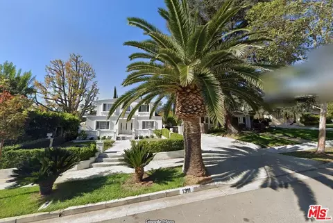 1311 Campbell St, Glendale, CA 91207