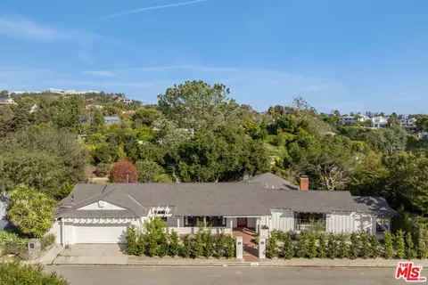 516 Hanley Pl, Los Angeles, CA 90049