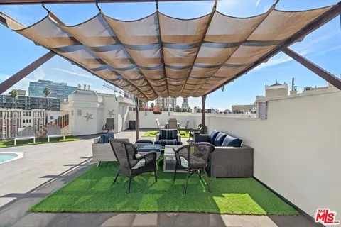 620 S Gramercy Pl #234, Los Angeles, CA 90005