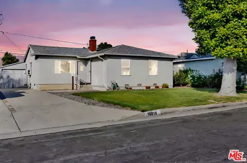 16819 E Devanah St, Covina, CA 91722