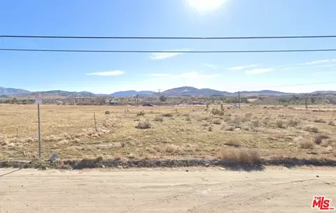 5675 Pearblossom Hwy, Palmdale, CA 93552