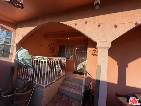 3076 Lanfranco St, Los Angeles, CA 90063