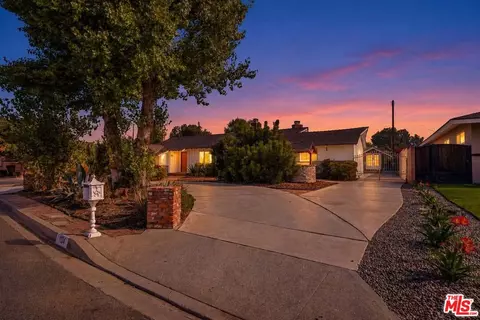 1124 S Cajon Ave, West Covina, CA 91791