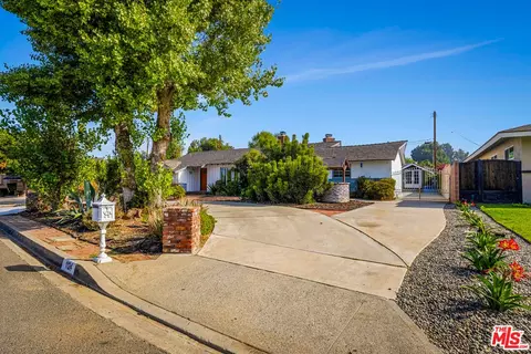 1124 S Cajon Ave, West Covina, CA 91791