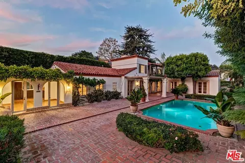1017 Chevy Chase Dr, Beverly Hills, CA 90210