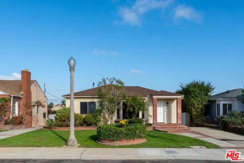 8048 Stewart Ave, Los Angeles, CA 90045