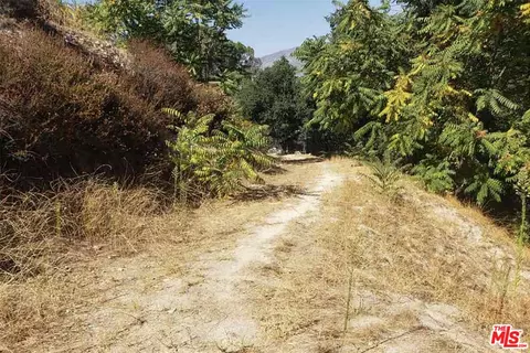 9631 Oak Bend Rd, Tujunga, CA 91402