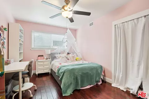 Bedroom - 407 E 211th St, Carson, CA 90745 photo 4 of 5