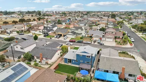 View/Area - 407 E 211th St, Carson, CA 90745 photo 13 of 17