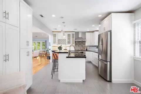 6134 Longridge Ave, Van Nuys, CA 91401 photo 7
