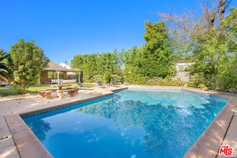 6134 Longridge Ave, Van Nuys, CA 91401 photo 31