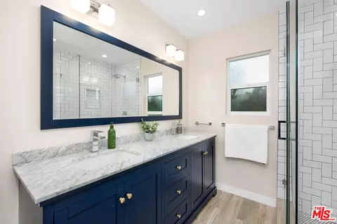 6134 Longridge Ave, Van Nuys, CA 91401 photo 18
