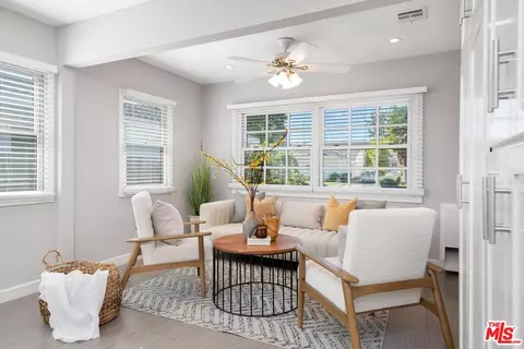 6134 Longridge Ave, Van Nuys, CA 91401 photo 9