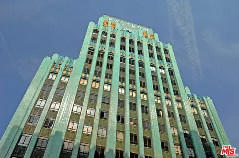 849 S Broadway #604, Los Angeles, CA 90014