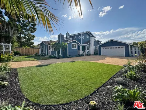 305 Mesa Ln, Santa Barbara, CA 93109