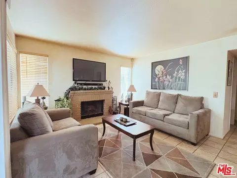 Living - 4448 Brookside Dr, Hemet, CA 92545 photo 2 of 2
