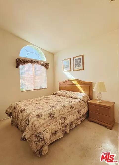 Bedroom - 4448 Brookside Dr, Hemet, CA 92545 photo 2 of 3