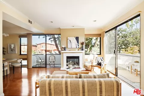 3675 Keystone Ave #1, Los Angeles, CA 90034