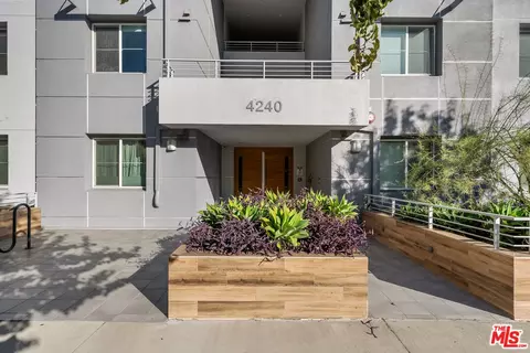 4240 Laurel Canyon Blvd #401, Studio City, CA 91604