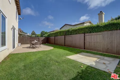 Exterior - 2008 Las Estrellas Ct, Camarillo, CA 93012 photo 5 of 7