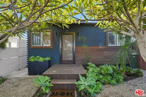 11910 Culver Dr, Culver City, CA 90230