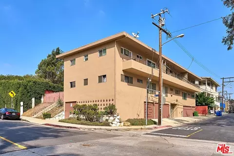 4587 Don Tomaso Dr, Los Angeles, CA 90008