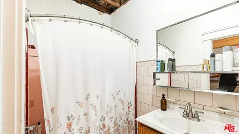 735 Locust Ave, Long Beach, CA 90813 photo 38