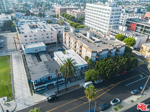 735 Locust Ave, Long Beach, CA 90813 photo 46