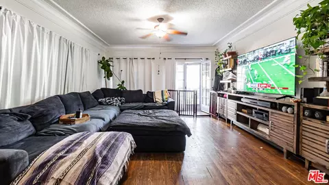 735 Locust Ave, Long Beach, CA 90813 photo 28
