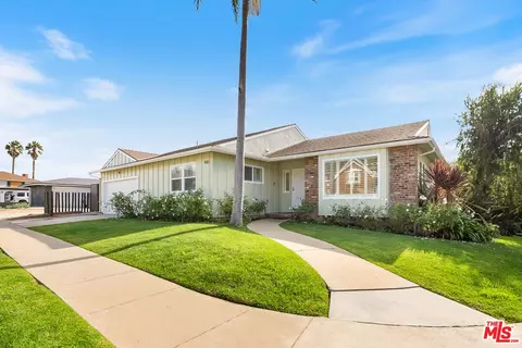 4180 Mount Vernon Dr, View Park, CA 90008