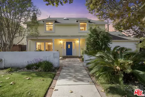 9251 Greenwich Ln, Anaheim, CA 92804