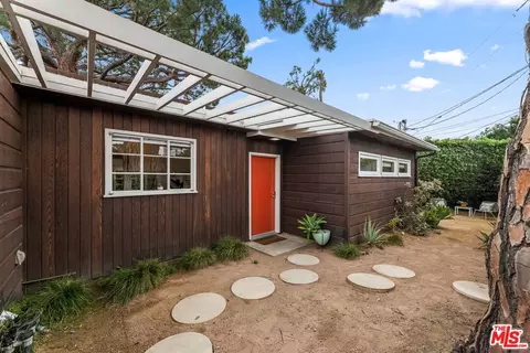 150 N Ontario St, Burbank, CA 91505