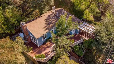 8530 Lookout Mountain Ave, Los Angeles, CA 90046