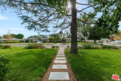 Exterior - 17055 Gresham St, Sherwood Forest, CA 91325 photo 4 of 10