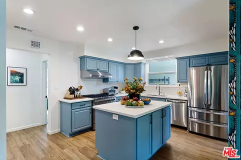 Kitchen - 17055 Gresham St, Sherwood Forest, CA 91325 photo 2 of 3