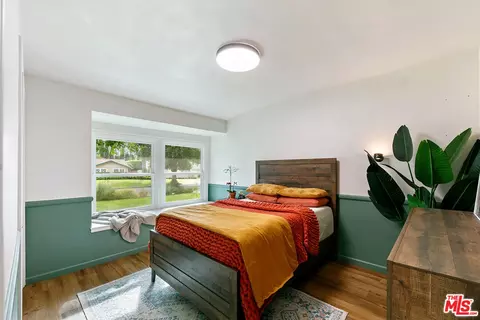 Bedroom - 17055 Gresham St, Sherwood Forest, CA 91325 photo 2 of 4