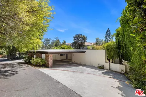 1163 Angelo Dr, Beverly Hills, CA 90210