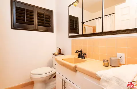 326 Hermosa Ave #7, Long Beach, CA 90802 photo 23
