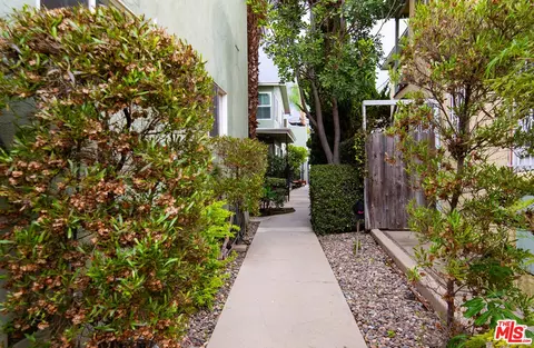 326 Hermosa Ave #7, Long Beach, CA 90802 photo 14