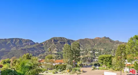 1622 Michael Ln, Pacific Palisades, CA 90272